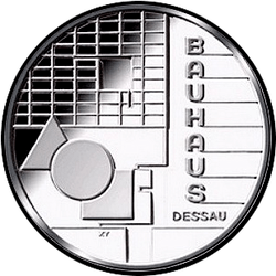 реверс 10€ 2004 "Bauhaus en Dessau"
